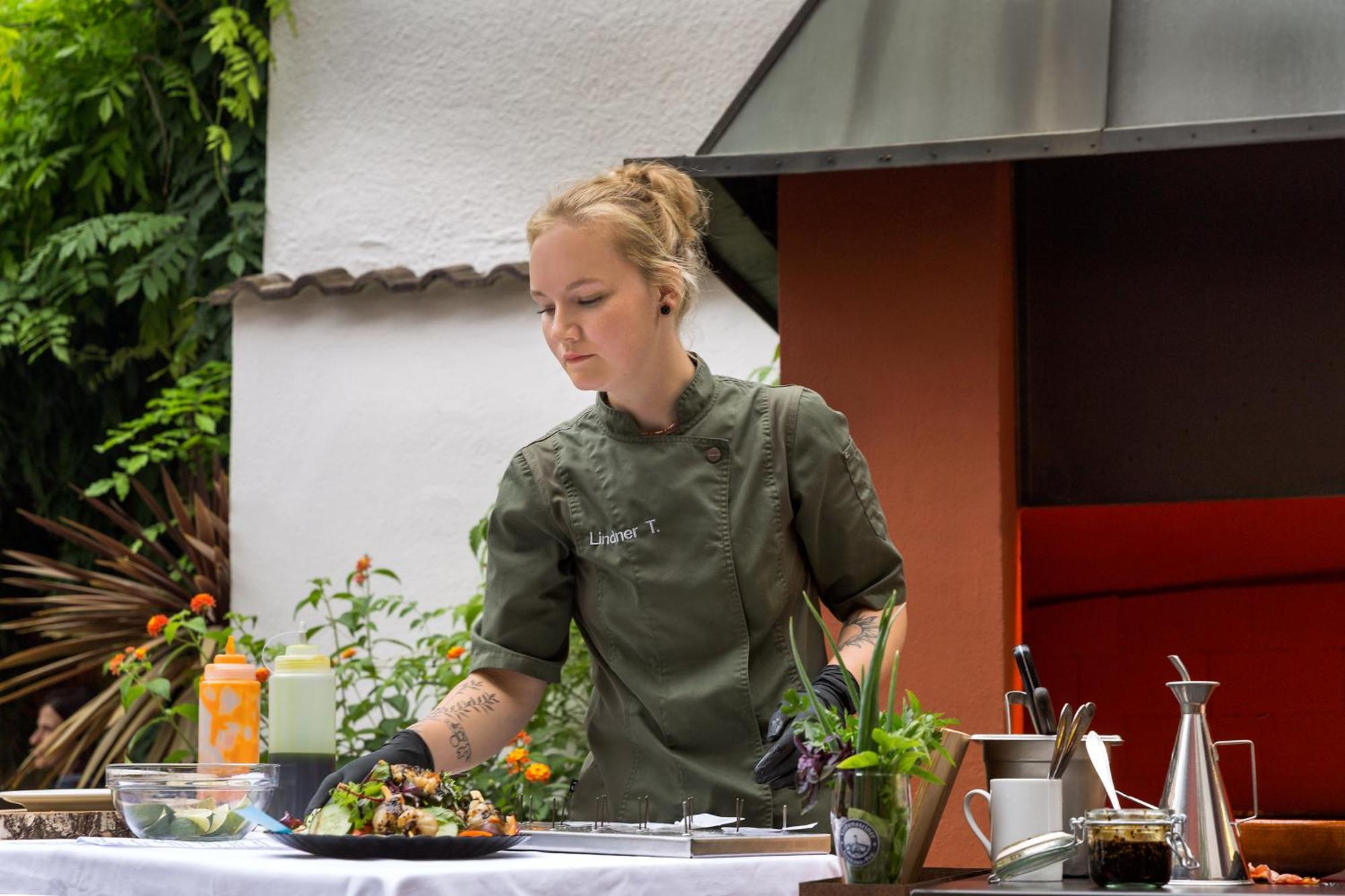 Wirtshaus & Hotel Goldener Greif Edelsfeld 외부 사진